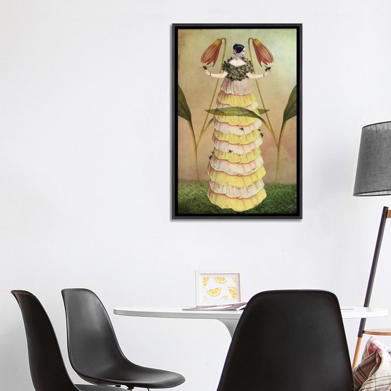 «Queen B» par Catrin Welz-Stein - reproduction, H 40 po x l 26 po x P 1,5 po, Toile avec cadre noir patiné, Pas de tapis