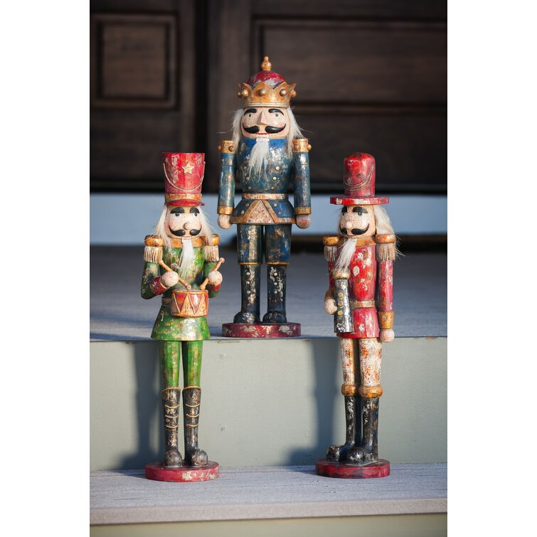 3 Piece Regal Nutcracker Set (Only 1 Piece ) 