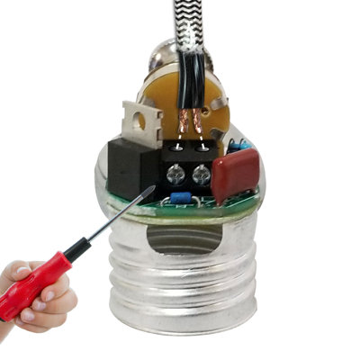 15 Tamper Resistant 150 Watt Dimmer
