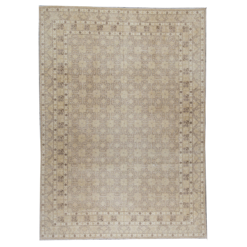 Hand-Knotted High-Quality Beige Area Rug