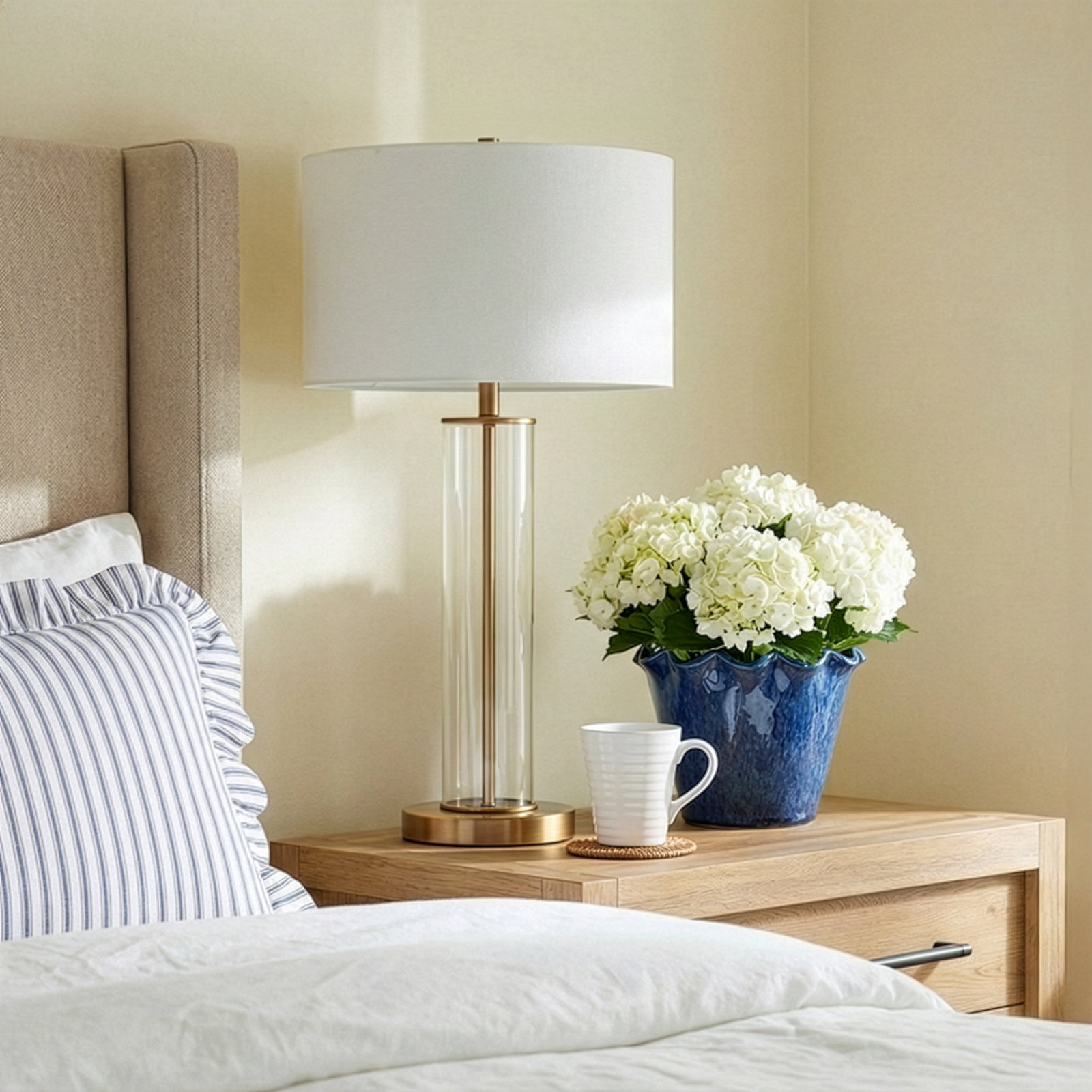 Skye Bedside Lamp, Gold/Clear, White