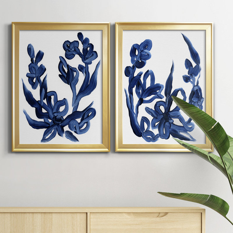 «Indigo Brush Blooms I», reproduction encadrée de qualité supérieure - prête à être accrochée, Cadre doré