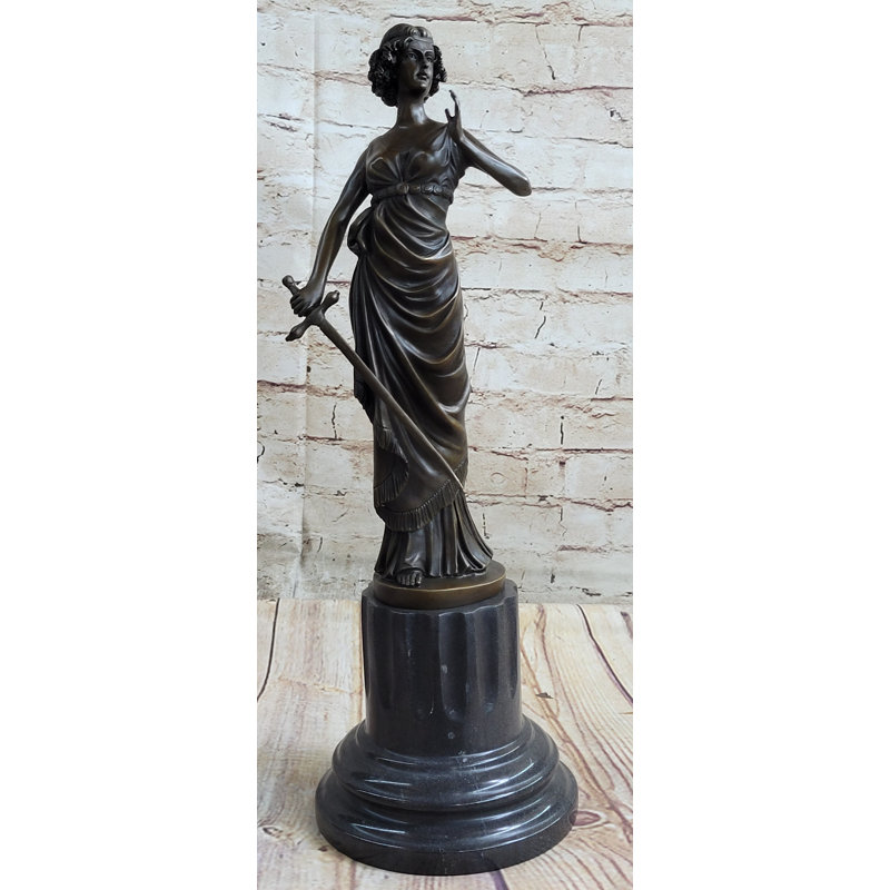 Figurines et sculptures Aysheia