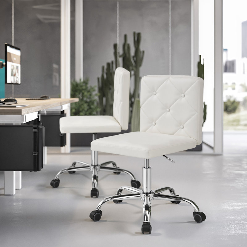 Chaise de bureau ergonomique blanche sans accoudoirs