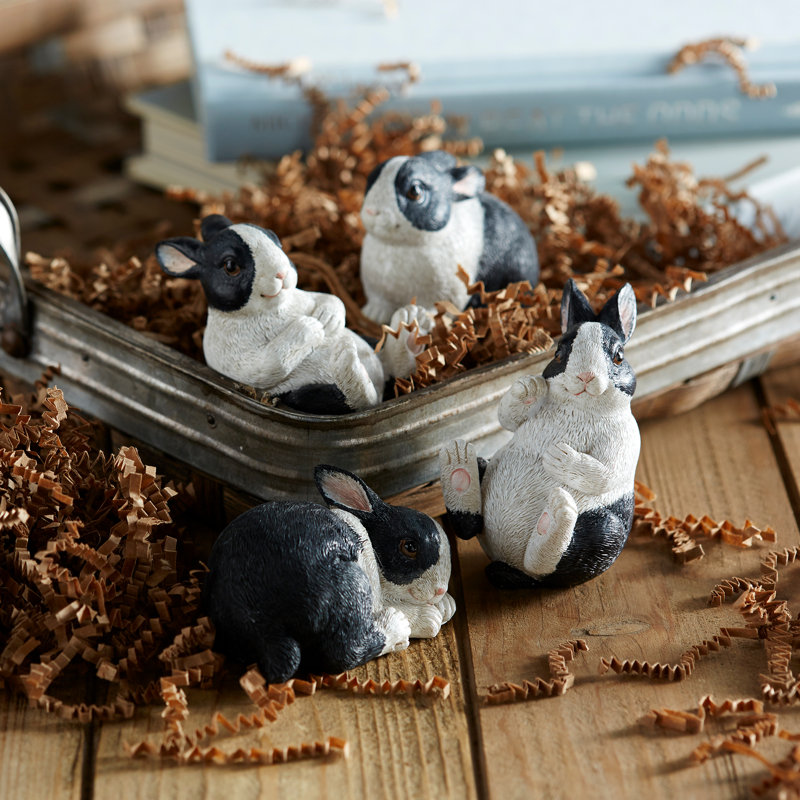 Hamblen Rabbit 16 Piece Figurine Set