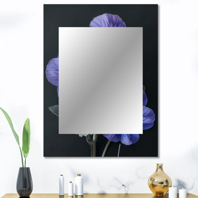Pensées mauves et noires fleurs Velvet Vibes II - miroir mural traditionnel, art mural imprimé