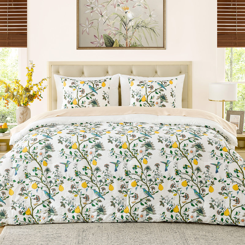 Floral Comforter Set 3 Pieces Seersucker Botanical hummingbird Patterned, Cute Bedroom Comforter and 2 Shams Suitable for all seasons