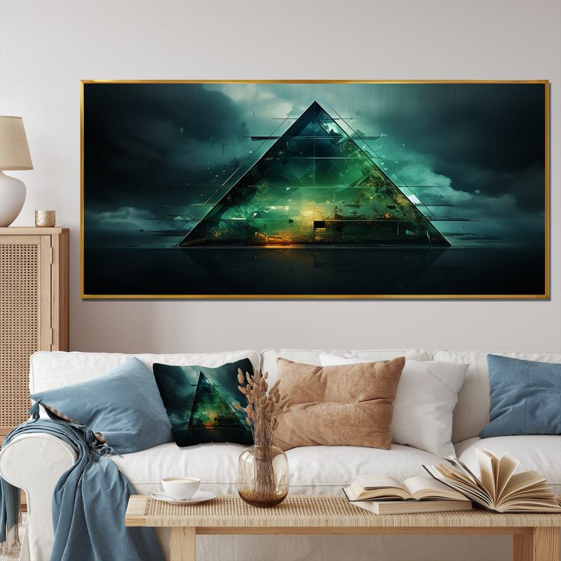 «Green Abstract Echoes Of Piramid II», art mural géométrique, Cadre flottant doré, H 28 po x l 60 po x P 1,5 po