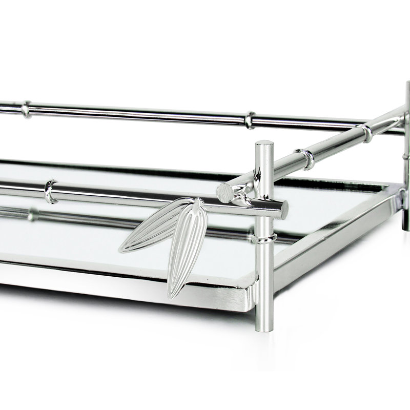Plateau WoonSocket, Argent