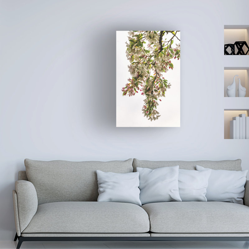 Œuvre de bolognaise, sur un joli bol de fleurs, H 19 po x l 12 po
