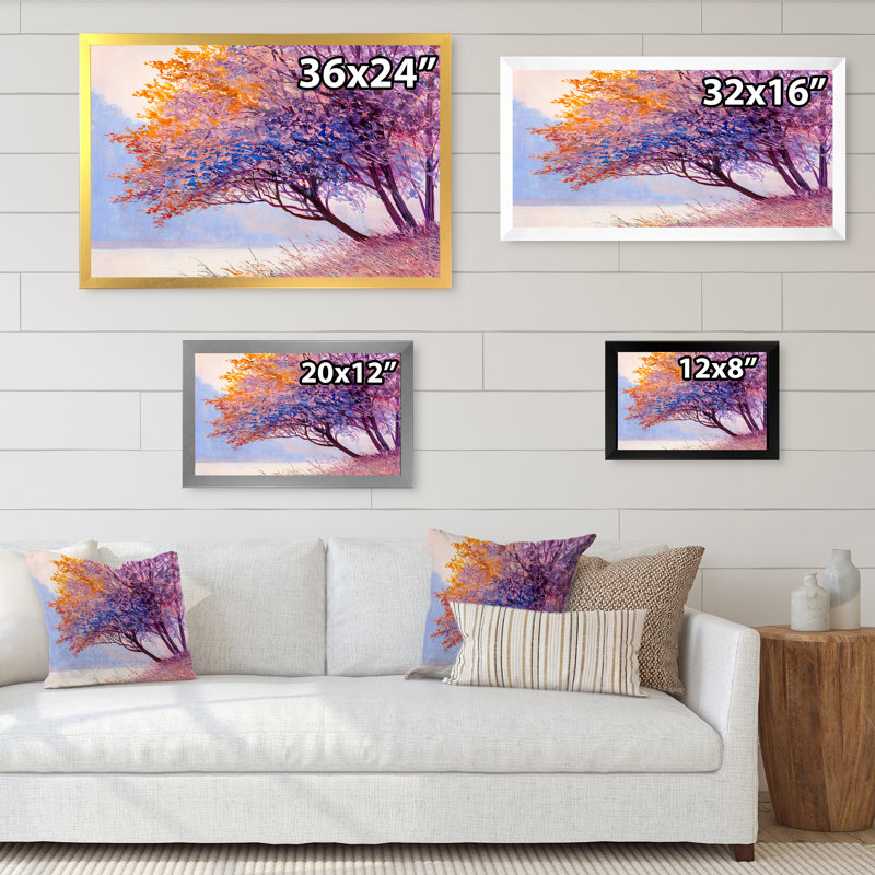 Magnifique arbre mauve sur le lac - reproduction sur toile flottante, H 16 po x l 32 po x P 1 po, Cadre photo blanc