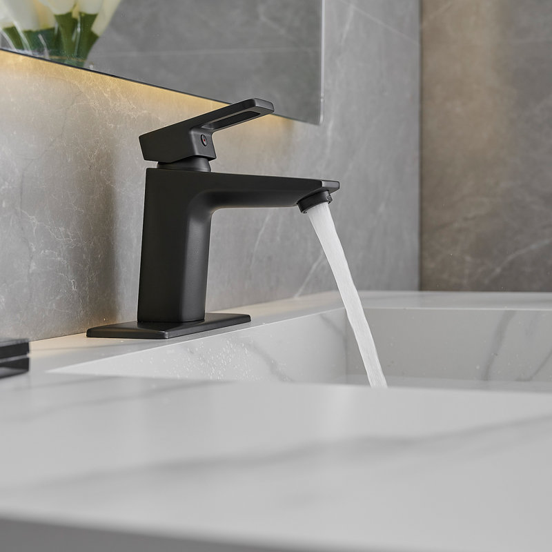 Single Hole Single-Handle Bathroom Faucet