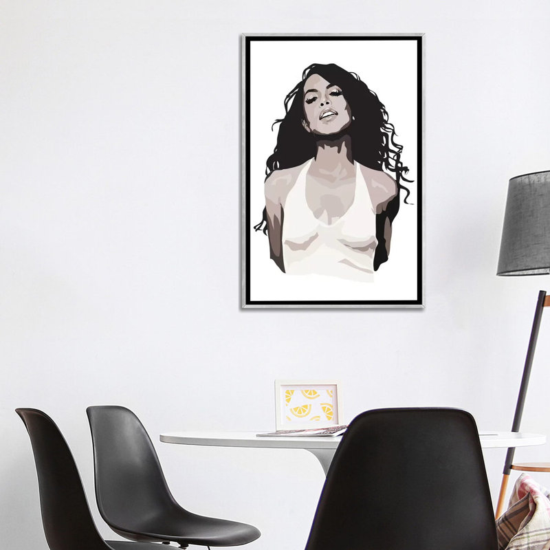 "Point of View" par Amira Rahim, reproduction d’art, Toile avec cadre argenté, H 40 po x l 26 po x P 1,5 po, Pas de tapis