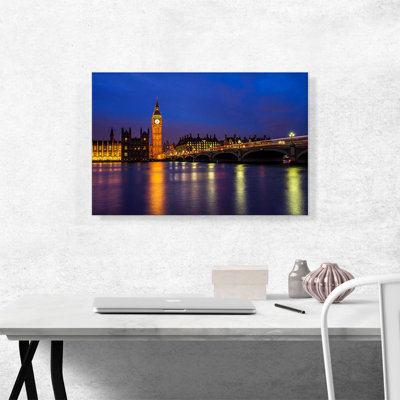 " London England Big Ben At Night "