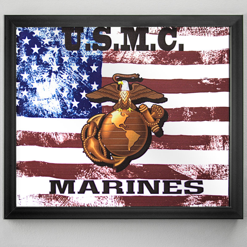 Miroir décoratif Trinx U.S. Marine Corps - 13,5 po x 15,5 po x 1,25 po