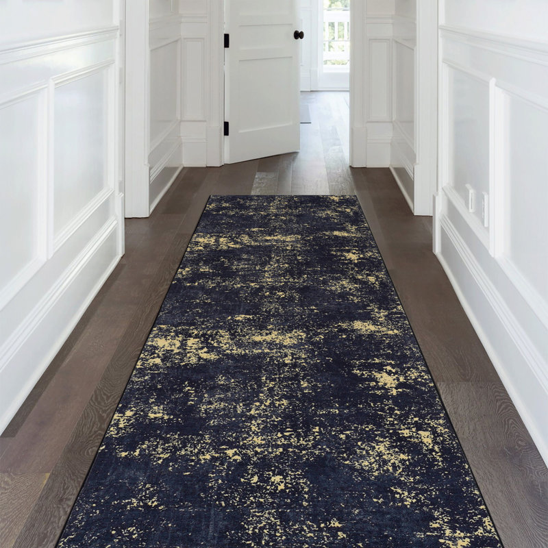 Lint-free, stylish, stain-resistant area rug, Runner 2'6" x 10'