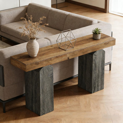 Console de style contemporain