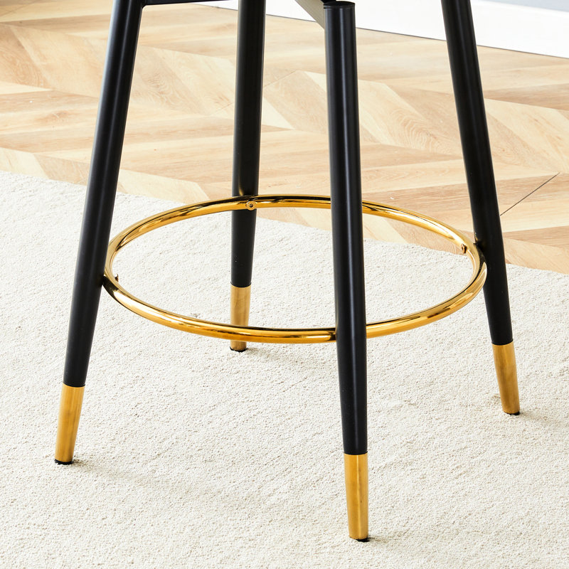 De 2 chaises de bar rotatives à 360 ° en tissu brun avec support en métal noir. Confortable et idéal pour les repas à la maison