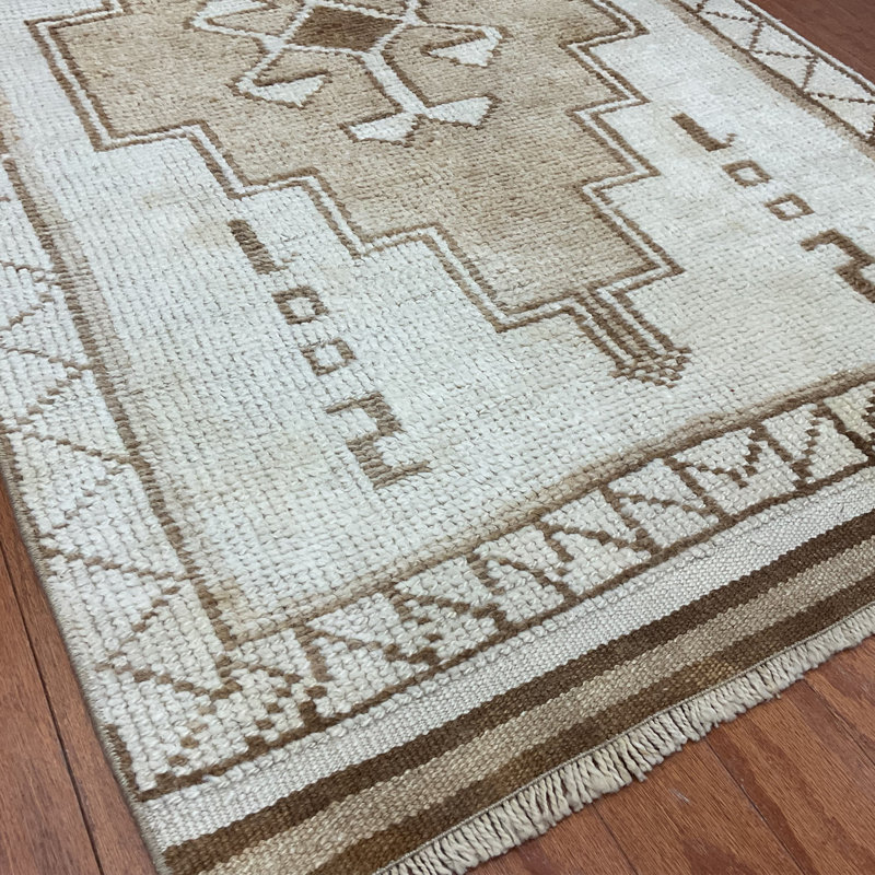Dakota Fields Handmade Turkish Oushak Wool Runner