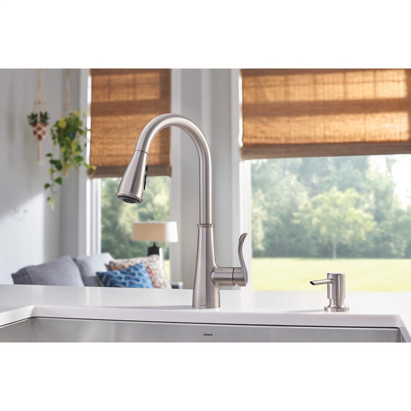 MOEN Hadley Pull-Down Kitchen Faucet in Spot Resist Stainless