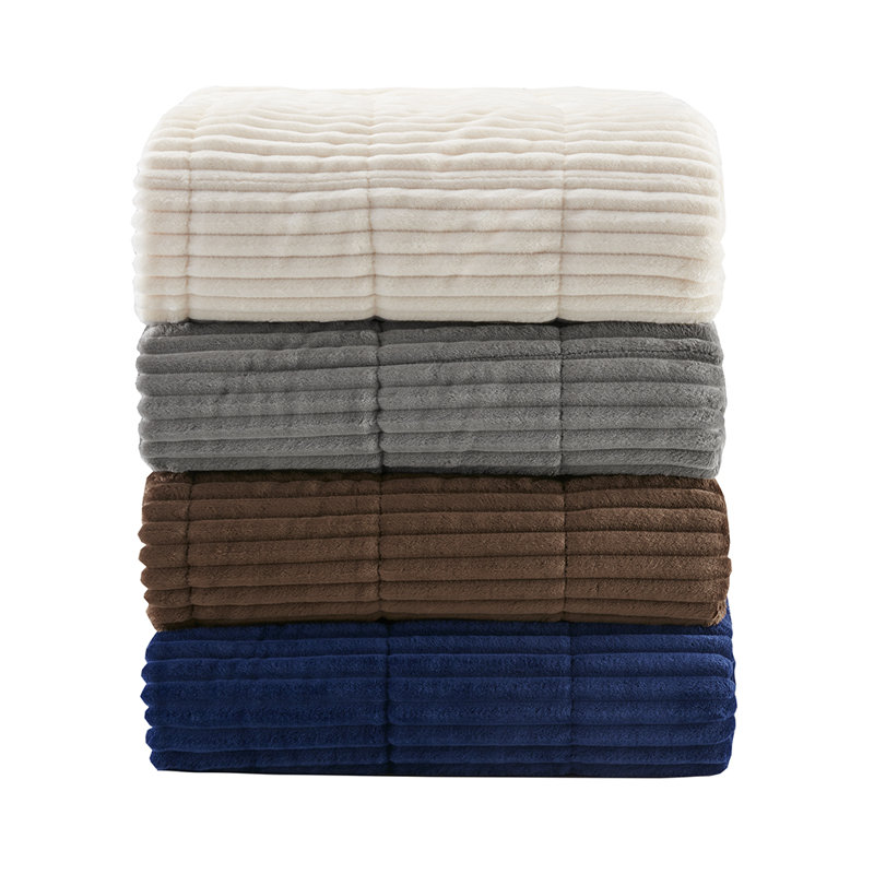 Jeté rembourré en duvet synthétique Parker Wheat Ridge, Marine
