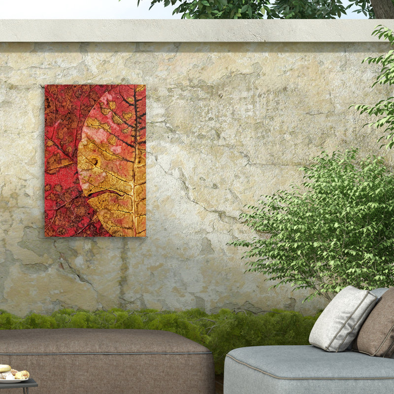 «Ales Klabus», feuille mourante sur toile par Ales Klabus, H 19 po x l 12 po