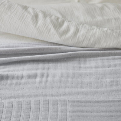 Madura Throw