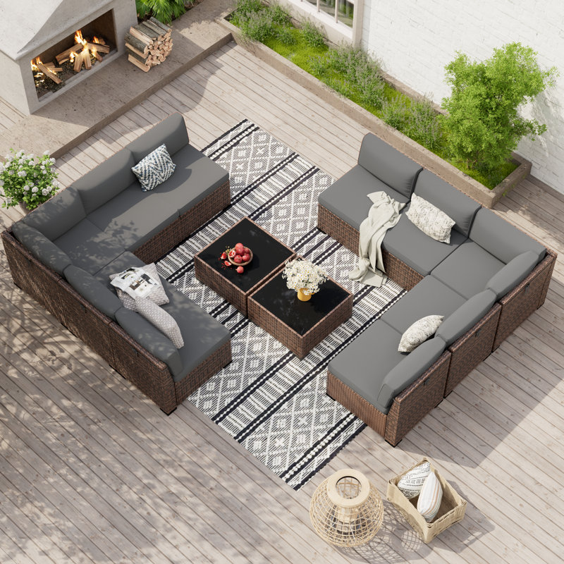 Ensemble modulaire de conversation modulaire en rotin pour 10 personnes avec 2 tables basses, 2 canapés d'angle et 8 canapés simples