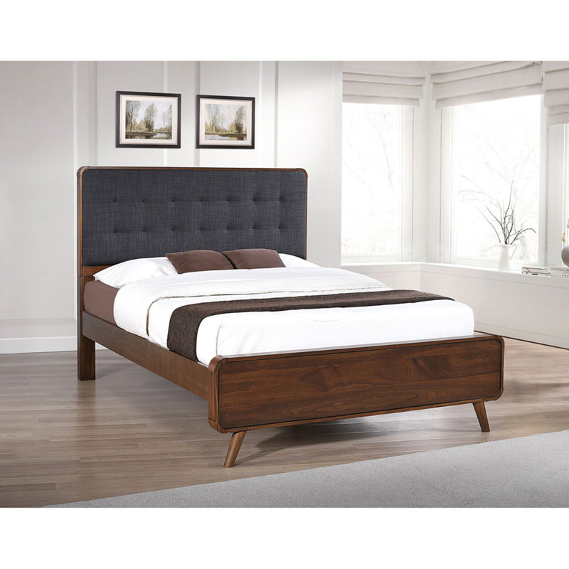 Grand lit plateforme Carson Carrington