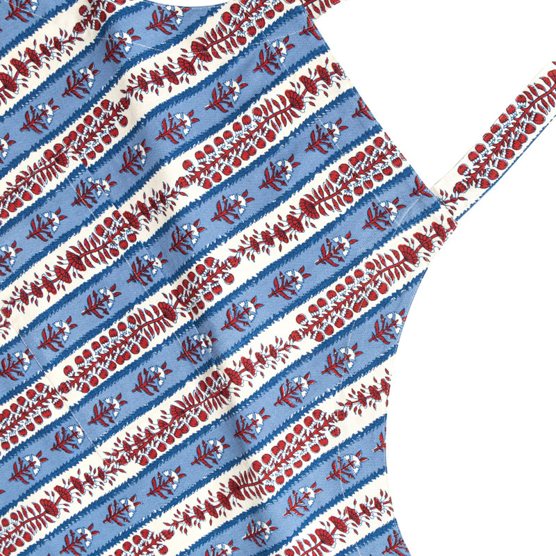 Avignon 32" W x 36" L Apron, Red/Blue