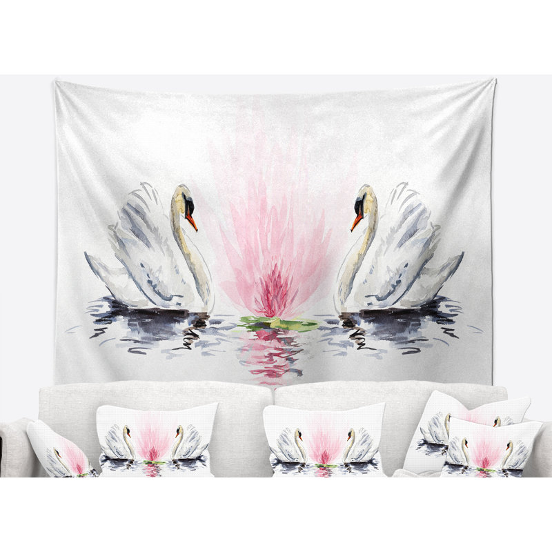 Animaux cygnes flottants sur fond blanc tapisserie, H 32 po x l 39 po