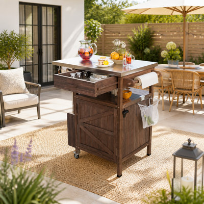 Chariot de barbecue 40,5 po avec plateau en acier inoxydable, armoire de rangement d'extérieur en bois massif avec abattant, un tiroir, porte-serviettes, chariot de cuisine roulant avec roues verrouillables pour jardin, brun