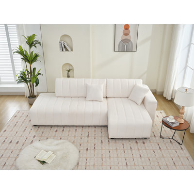 Scandinavian-Inspired L-Shaped Tufted Corner Sofa with Decorative Pillows, Living Room Couch