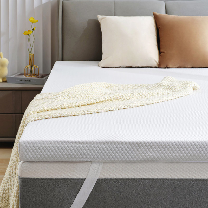 Mattress Topper with Washable Cover, 3", Queen