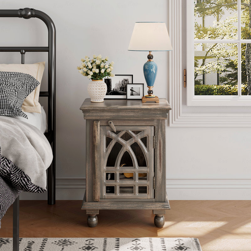 Table de chevet en bois gris antique