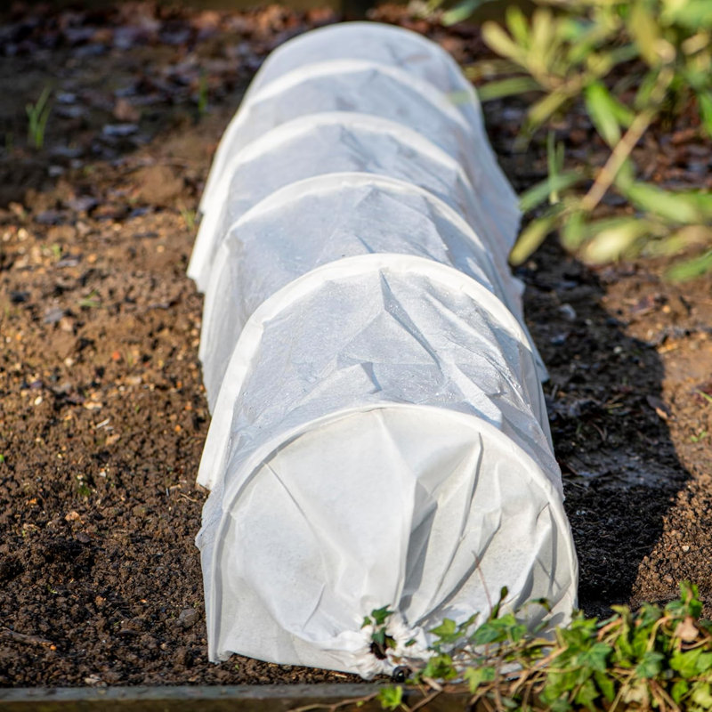 Fleece Greenhouse Grow Tunnel 3m Plant Protection Cover with Steel Hoops Drawstring Ends Breathable Frost Pest Bird Protection Garden Cloche