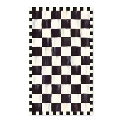 Courtly Checkered Washable Rug
