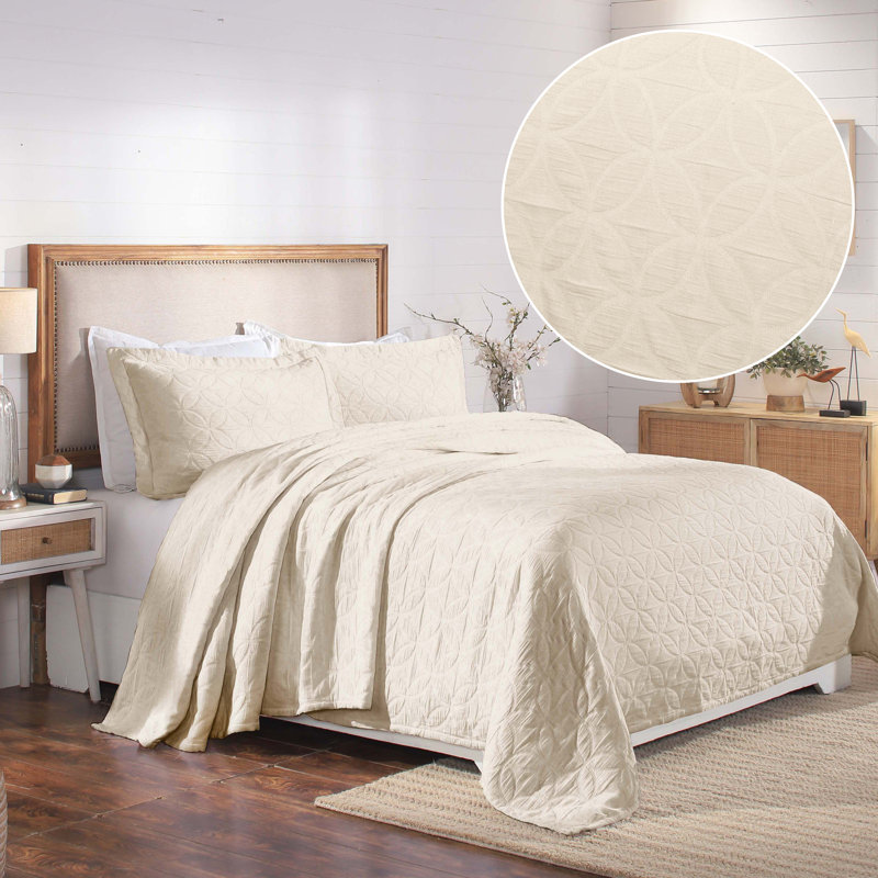 Serenity Ivory Cotton Twin Bedspread Set with Pillow Sham