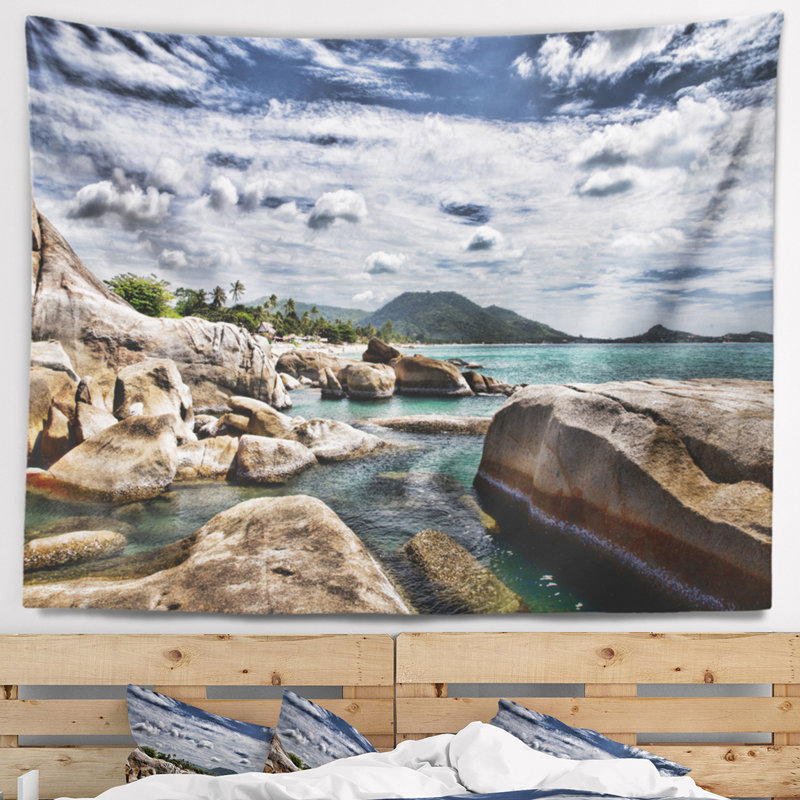 Tapisserie «Seashore Rocky Beach» avec ciel dramatique, H 32 po x l 39 po