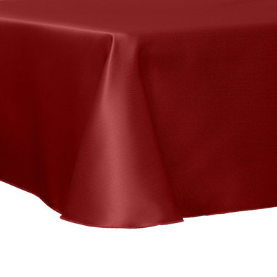 Ultimate Textile -15 Pack- Herringbone - Fandango 108 X 132-Inch Oval Tablecloth, Holiday Red