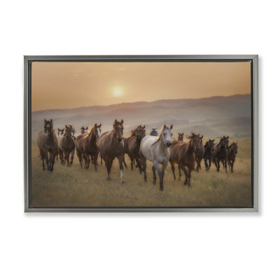 «Herd of Horses on Journey», art mural encadré sur toile flottante, design par PHBurchett