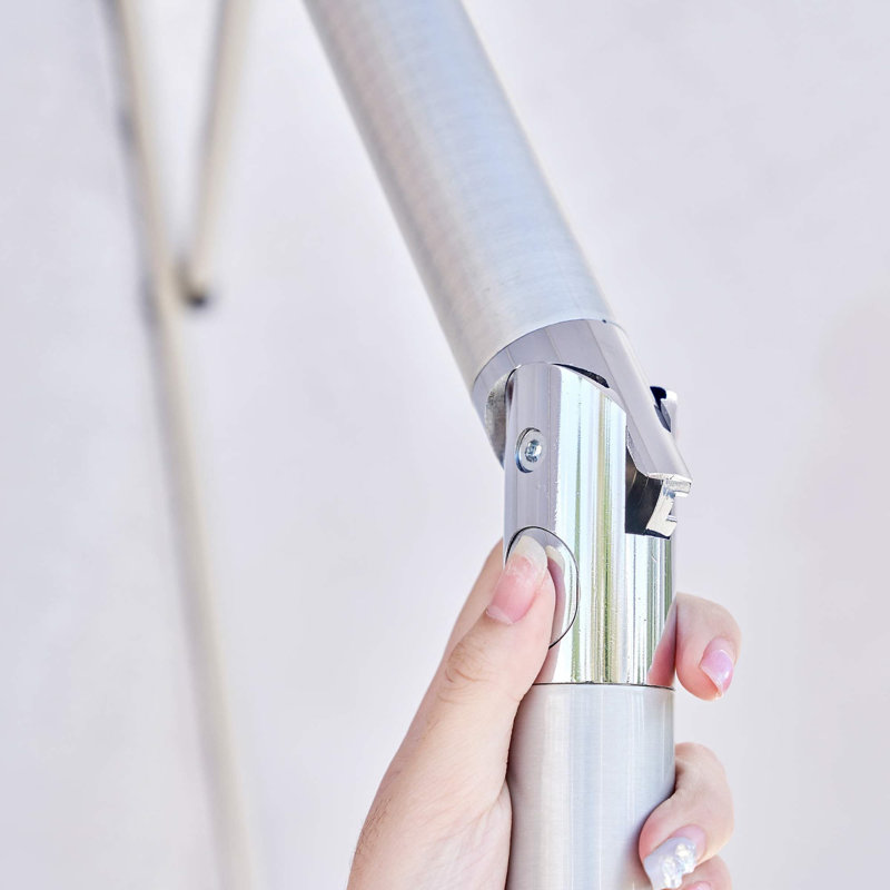 Bettsy Tilt Market Parasol