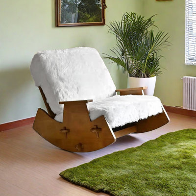 Leisure Rocking Chair - soft, Spacious Seating