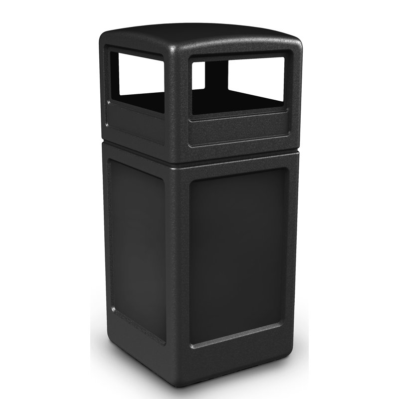 Poubelle 42 gallons Commercial Zone PolyTec, couvercle en dôme, Noir