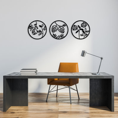 Traditional Plants & Flowers Wall Decor on Metal