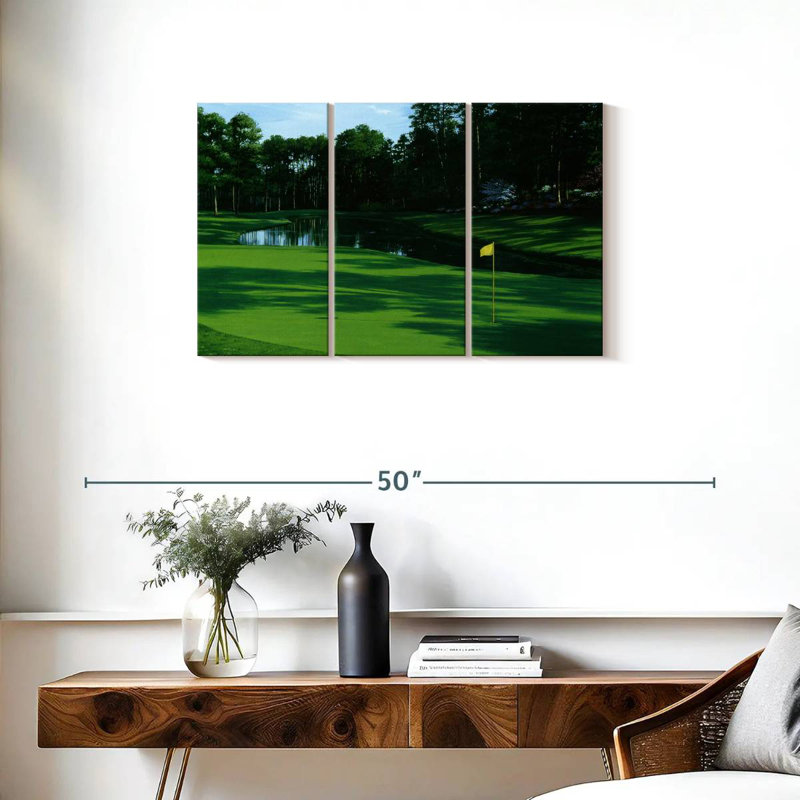 Sireci 16th Augusta, 20" H x 33" W