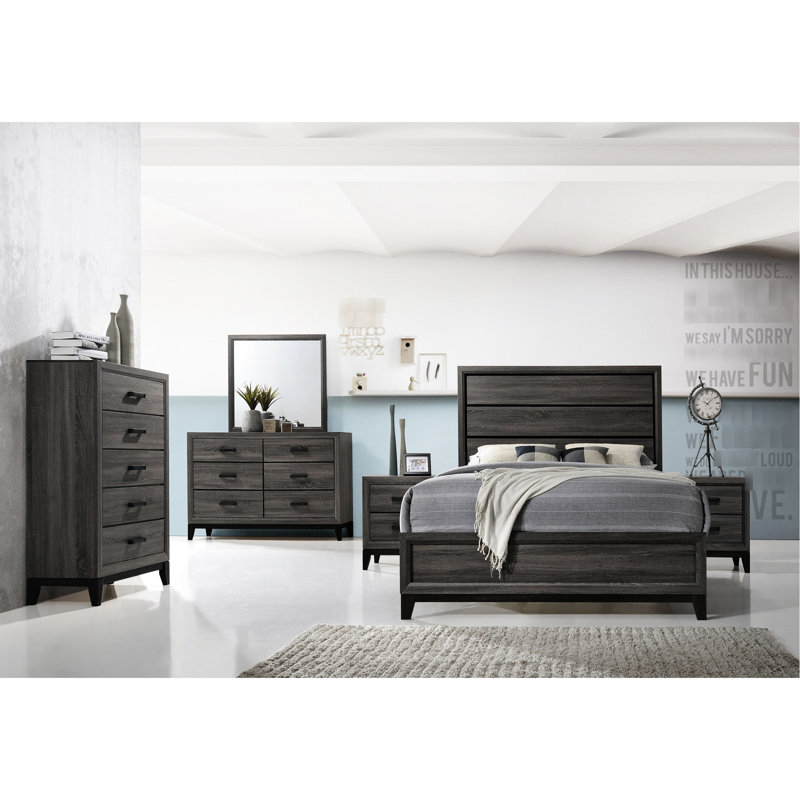 Très grand lit en bois gris moderne et pieds attrayants pour une chambre à coucher contemporaine