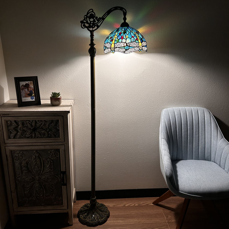 Lampe sur pied Phillipsville Tiffany en forme de libellule en verre coloré avec ampoule à DEL avec col-de-cygne et l 20 po x P 12 po x H 63 po