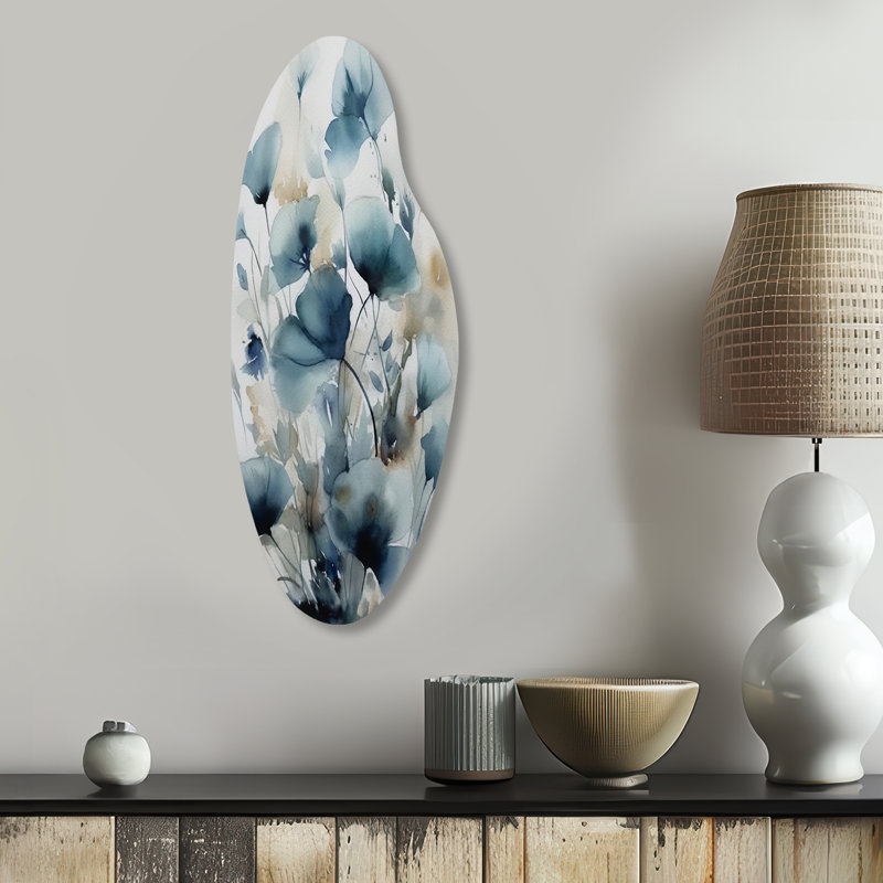 Décoration murale irrégulière en métal Gustine - Feuilles incurvées, H 30 po x l 11 po