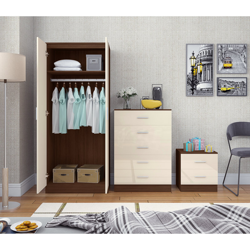 Breagh Piece Bedroom Set